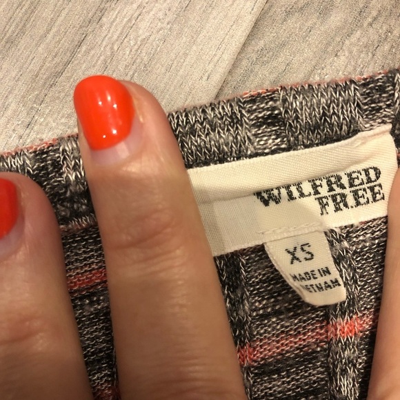 ARITZIA Wilfred Free Knit High Neck Crop Tank Size XS - Picture 6 of 6